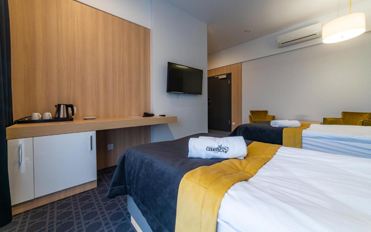 Hotel Nad Czernica Czarne  Buitenkant foto