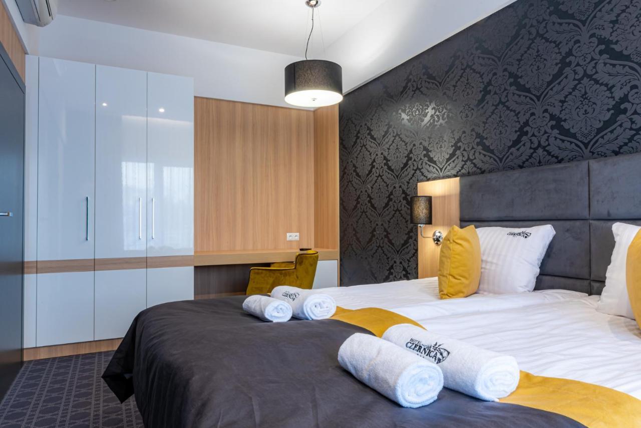 Hotel Nad Czernica Czarne  Buitenkant foto